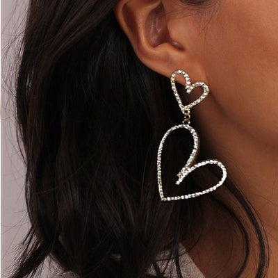18k-gold-dangling-heart-pendant-crystal-earrings.jpg