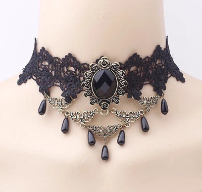queen-gem-black-lace-choker-necklace.jpg